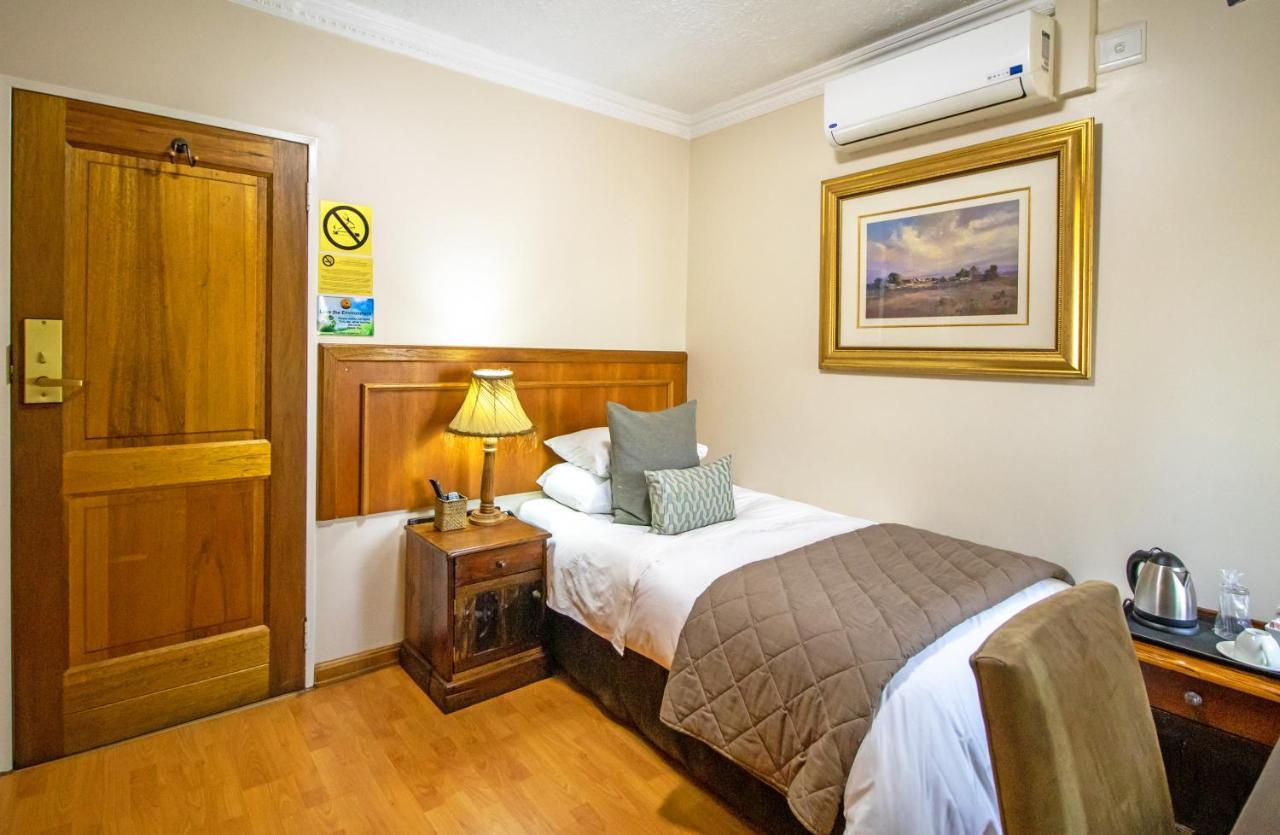 Sunward Park Guest House & Conference Center Boksburg Δωμάτιο φωτογραφία